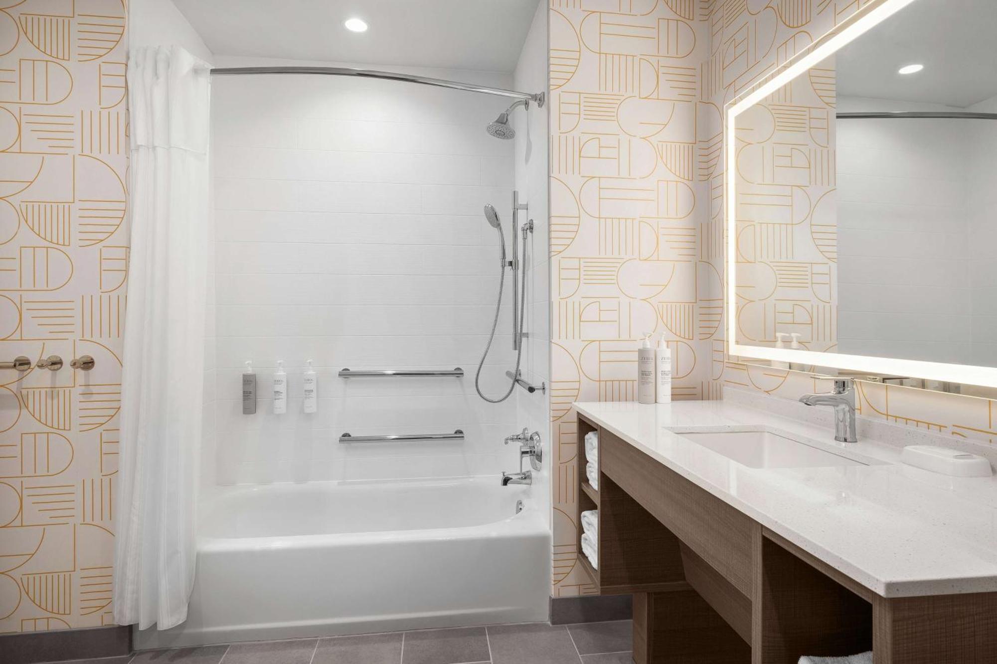 Home2 Suites By Hilton Eureka Exteriér fotografie